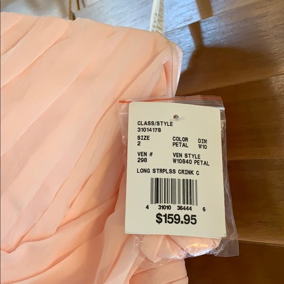 Pink never worn bridesmaid (or prom) dress - Picture 3 of 5
